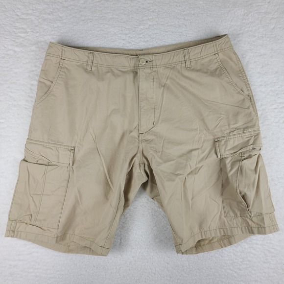 Patagonia Other - Patagonia Shorts Mens 40 Beige 11" Inseam Casual Cargo Pocket‎ Performance